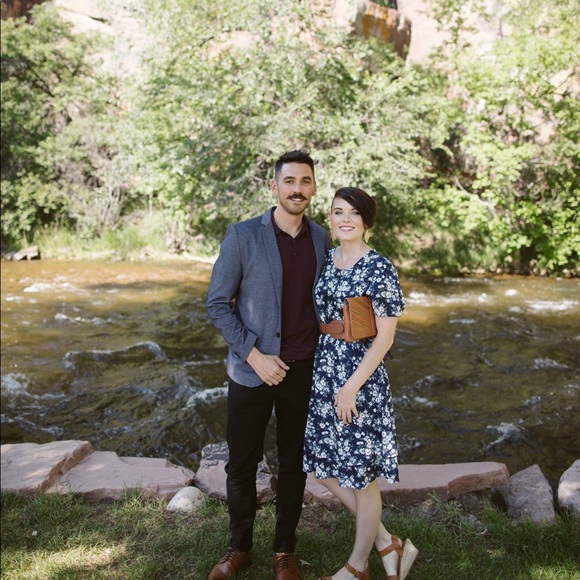 Meet your Posher, Lindsay - Picture 3 of 7